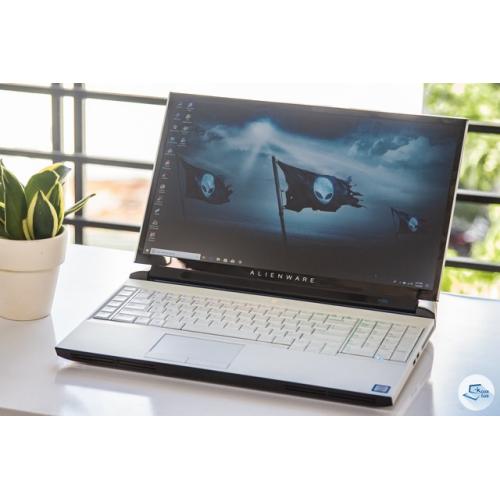 Alienware 51M | i9-9900K | RTX 2060 | 144Hz 