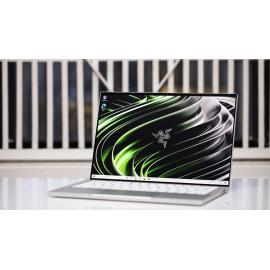 Razer Book 13 White | i7 1165G7 | Intel Iris Xe | Touch